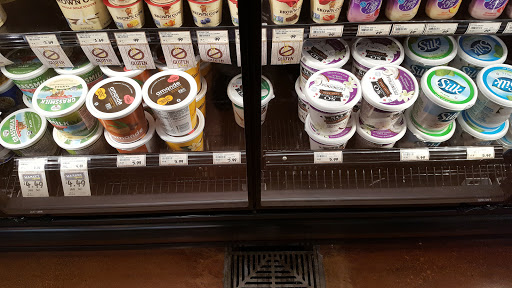 Grocery Store «Fresh Thyme Farmers Market- Fairview Heights», reviews and photos, 6569 N Illinois St, Fairview Heights, IL 62208, USA