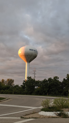 Recreation Center «Robert W. Rolek Community Center - Round Lake Area Park District», reviews and photos, 814 Hart Rd, Round Lake, IL 60073, USA