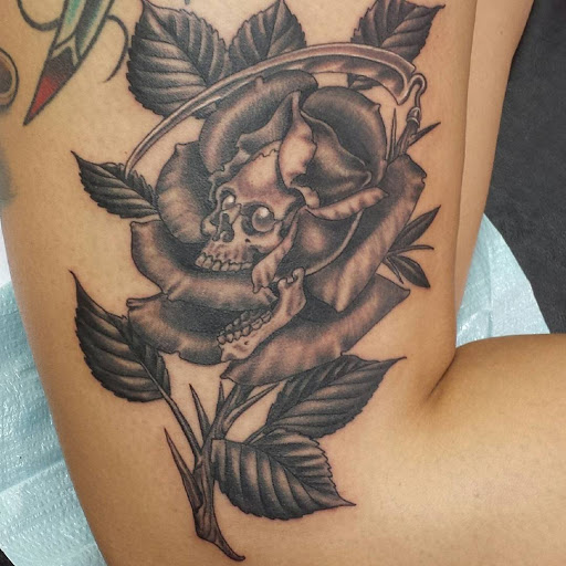 Tattoo Shop «Alley Cat Tattoo», reviews and photos, 990B Reservoir St, Harrisonburg, VA 22801, USA