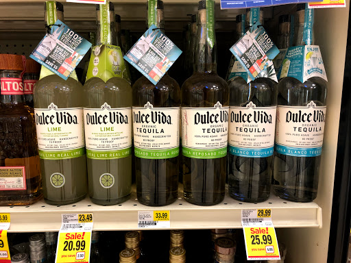 Cub Liquor, 2001 S Robert St, St Paul, MN 55118, USA, 