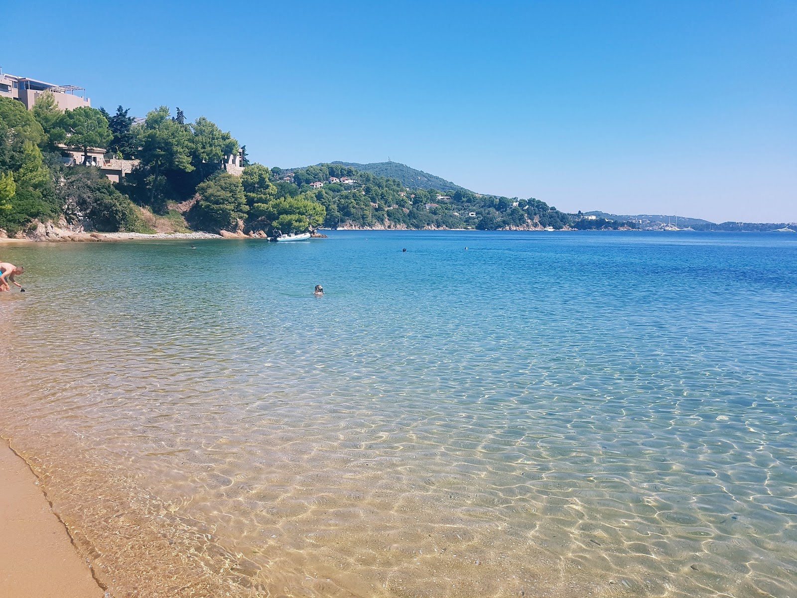 Kanapitsa beach'in fotoğrafı çok temiz temizlik seviyesi ile