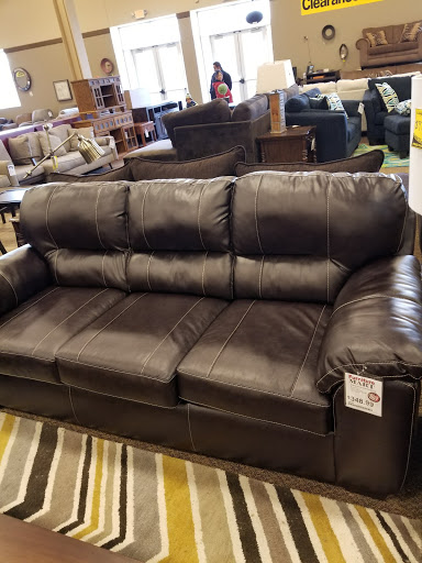 Furniture Store «The Furniture Mart - Fridley», reviews and photos, 5401 E River Rd Service Road, Fridley, MN 55421, USA