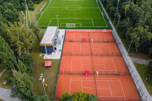 Ośrodek Hutnik AKTYWNA WARSZAWA - Bielany - korty tenisowe, stadion, boiska piłkarskie, akademia tenisowa image