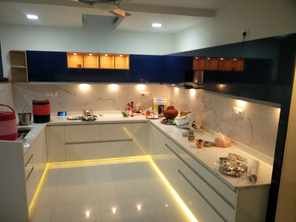 Sleek Modular kitchens by Asianpaints