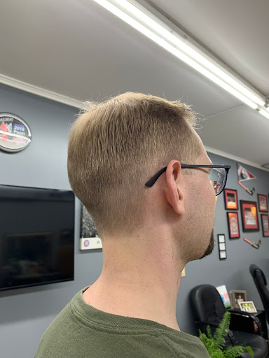 Barber Shop «Washington Street Barber Shop», reviews and photos, 5115 Washington St, Downers Grove, IL 60515, USA