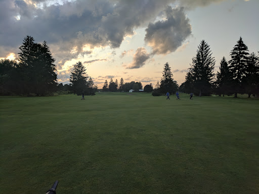 Golf Course «Twin Hills Golf Course», reviews and photos, 5719 W Ridge Rd, Spencerport, NY 14559, USA