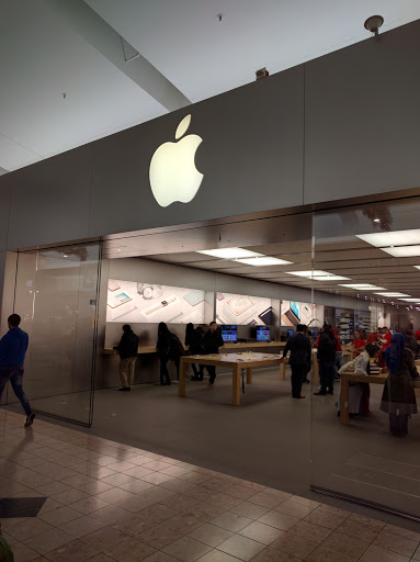 Computer Store «Apple Southcenter», reviews and photos, 801 Southcenter Mall, Tukwila, WA 98188, USA