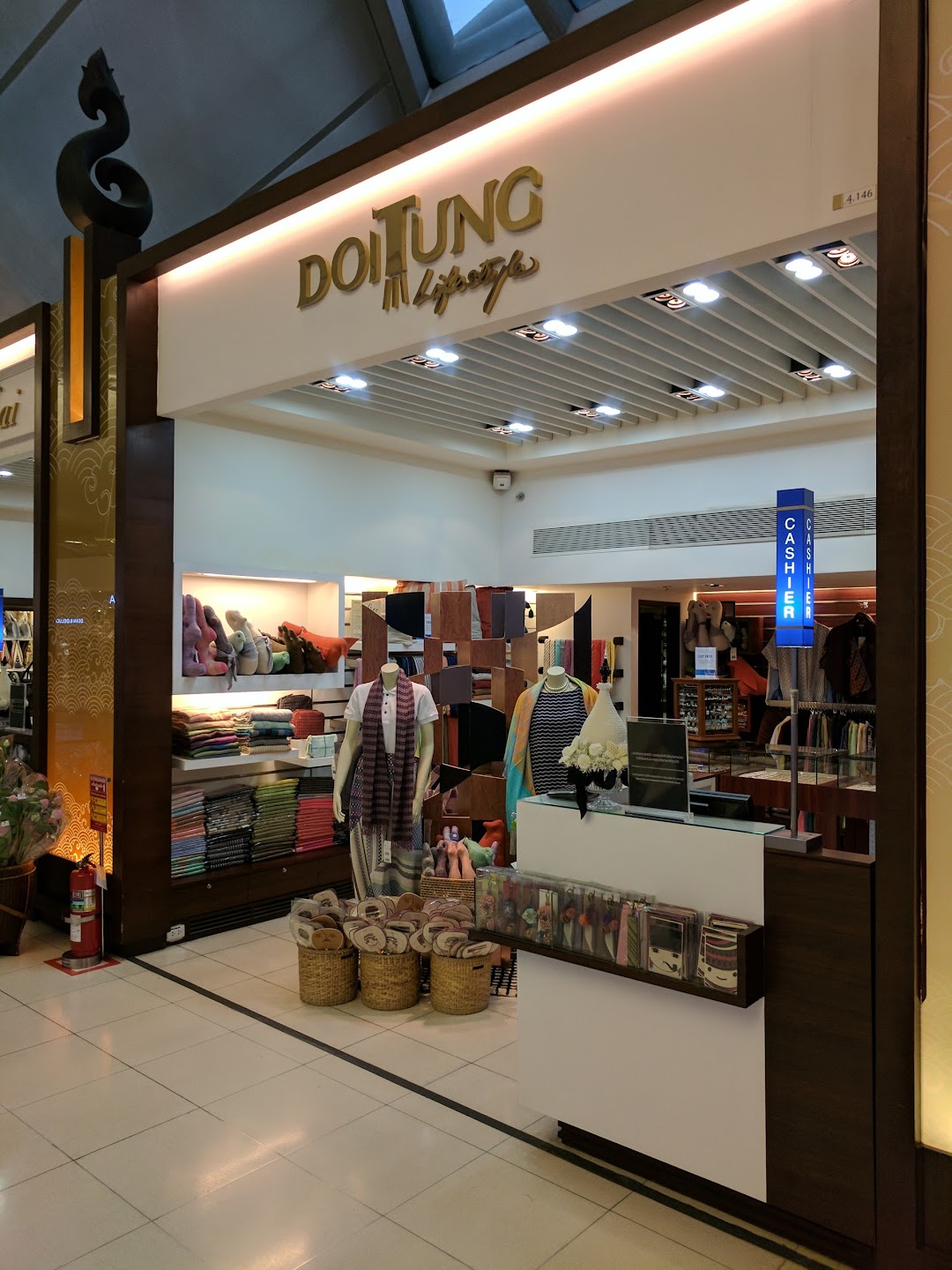 DoiTung Lifestyle Suvarnabhumi Airport Concourse D (Eest Wing)