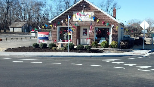 Florist «Flowers by Dena», reviews and photos, 2003 Kings Hwy, Swedesboro, NJ 08085, USA
