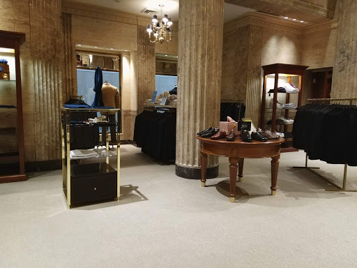 Clothing Store «Brooks Brothers», reviews and photos, 230 W Huron Rd, Cleveland, OH 44113, USA