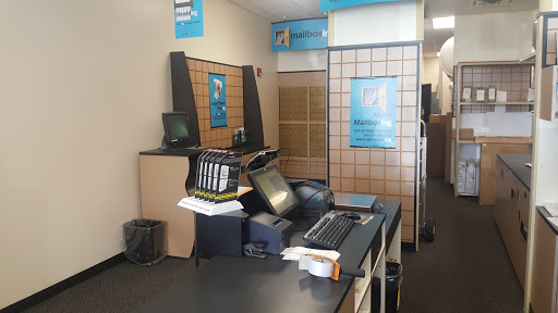 Shipping and Mailing Service «The UPS Store», reviews and photos, 8301 Lakeview Pkwy #111, Rowlett, TX 75089, USA