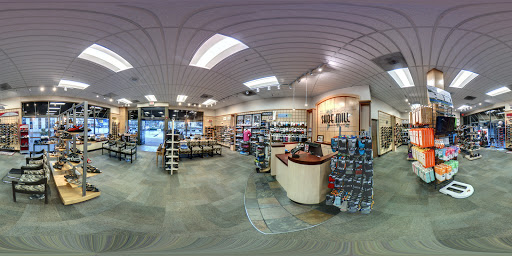 Shoe Store «Shoe Mill», reviews and photos, 659 NW 12th St, Gresham, OR 97030, USA