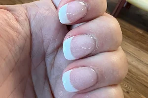 Nails Time image
