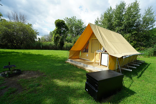 Les meilleurs campings vont avec une tente Montreal