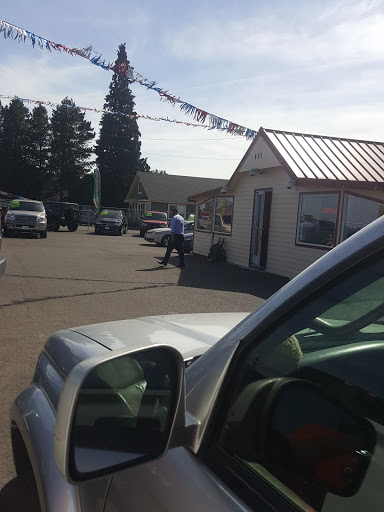 Car Dealer «Pacific Auto LLC», reviews and photos, 825 S Pacific Hwy, Woodburn, OR 97071, USA