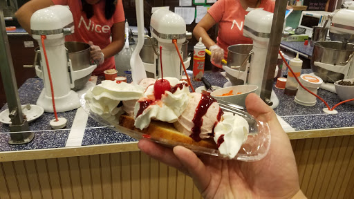 Ice Cream Shop «Nicecream», reviews and photos, 2831 Clarendon Blvd, Arlington, VA 22201, USA