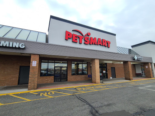 Pet Supply Store «PetSmart», reviews and photos, 155 E Rte 59, Nanuet, NY 10954, USA