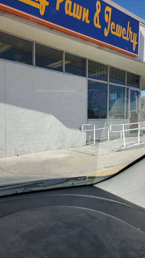 Pawn Shop «River City Pawn & Jewelry», reviews and photos, 417 Main St, Schertz, TX 78154, USA