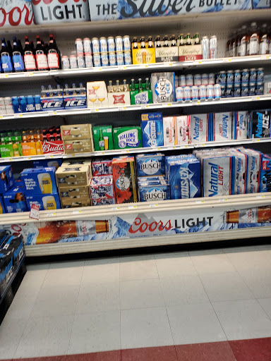 Grocery Store «Piggly Wiggly», reviews and photos, 1101 Scottsville Rd, Lafayette, TN 37083, USA