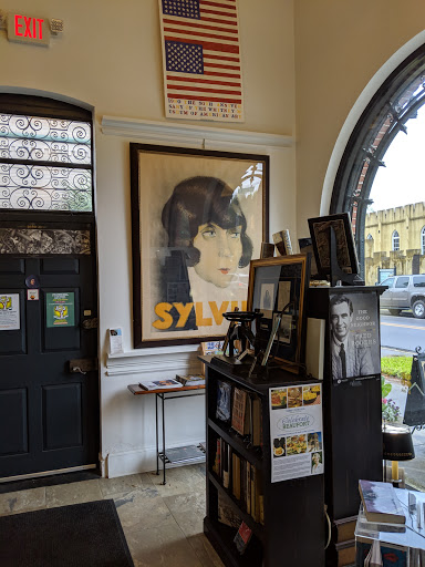 Book Store «NeverMore Books», reviews and photos, 702 Craven St, Beaufort, SC 29902, USA