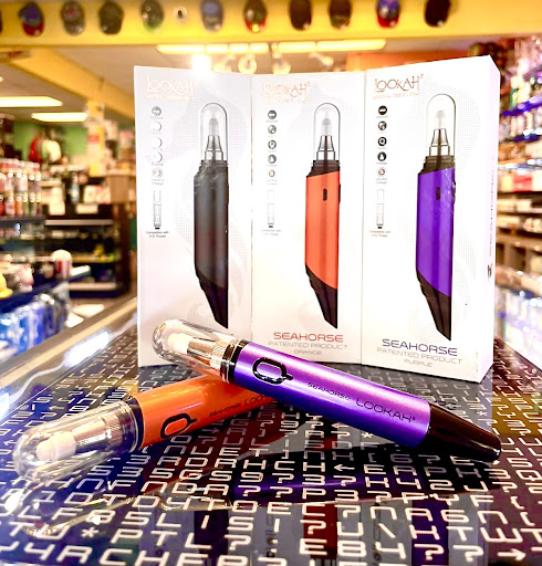 Tobacco Shop «Lotus Smoke Shop», reviews and photos, 4396 Tamiami Trail N, Naples, FL 34103, USA