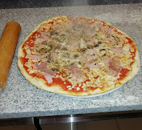 Pizza du Pizzeria Restaurant La Chaloupe à Theix-Noyalo - n°3