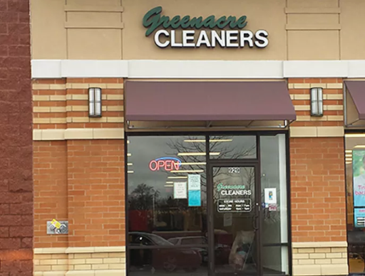 Greenacre Cleaners in DeKalb, Illinois