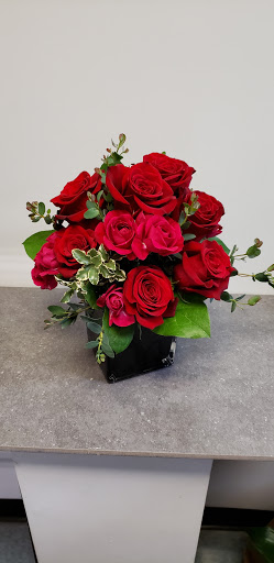Florist «Moehring Woods Flowers», reviews and photos, 20923 Mack Ave, Grosse Pointe, MI 48236, USA