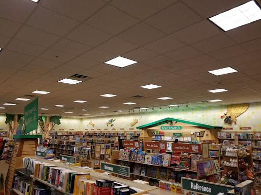 Book Store «Barnes & Noble», reviews and photos, 201 E Central Texas Expy, Harker Heights, TX 76548, USA