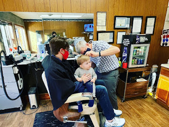 Altoona Barber & Beauty Shop