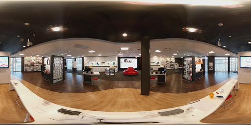 Cell Phone Store «Verizon», reviews and photos, 1234 S Hover Rd #200, Longmont, CO 80501, USA