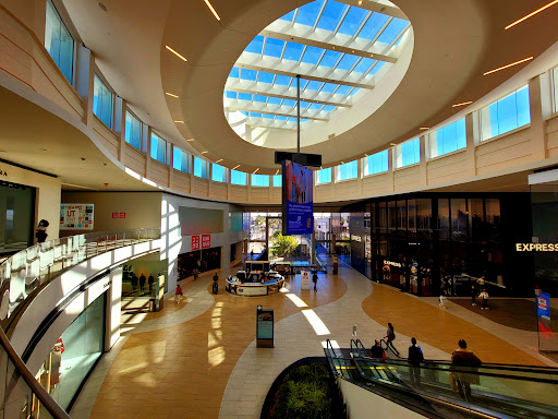 Shopping Mall «Del Amo Fashion Center», reviews and photos, 3525 W Carson St, Torrance, CA 90503, USA