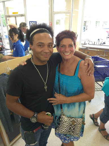 Thrift Store «Goodwill Arvada - Wadsworth», reviews and photos, 7547 W 80th Ave, Arvada, CO 80003, USA