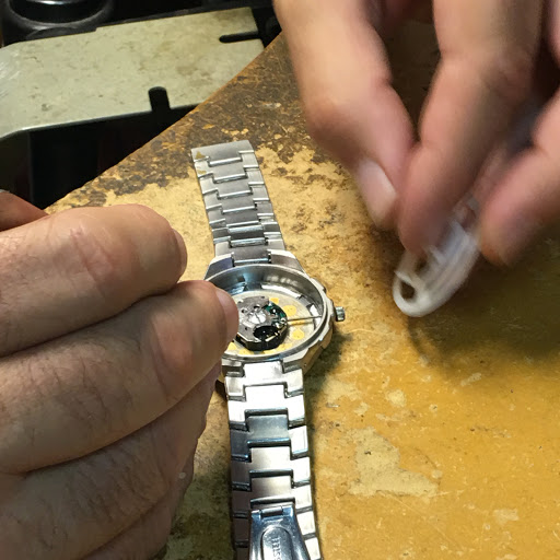 Jewelry Store «Wm Moore Jewelers», reviews and photos, 914 9th Ave, Greeley, CO 80631, USA