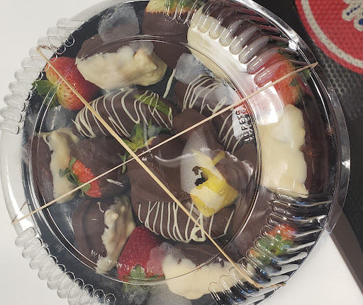 Gift Shop «Edible Arrangements», reviews and photos, 1531 N Quaker Ln, Alexandria, VA 22302, USA