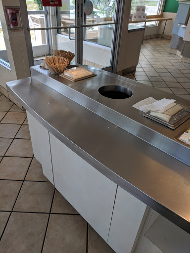 Bakery «Krispy Kreme Doughnuts», reviews and photos, 968 Main St, Layton, UT 84041, USA