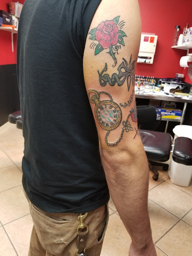 Tattoo Shop «Valley Ink Tattoo Studio», reviews and photos, 514 N Cage Blvd, Pharr, TX 78577, USA