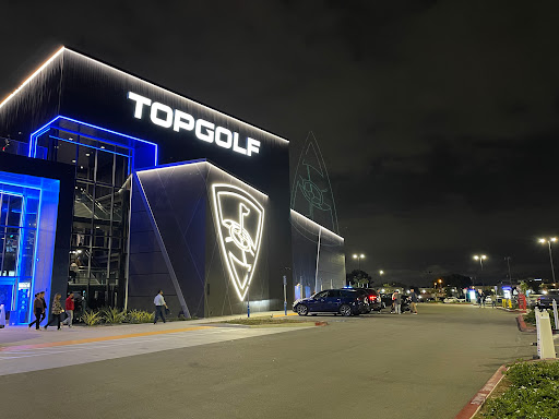 Topgolf image