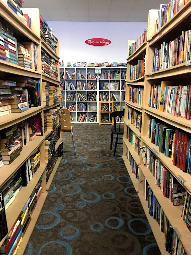 Book Store «Walls Of Books», reviews and photos, 3325 Georgia Ave NW, Washington, DC 20010, USA