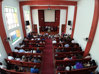 Iglesia Adventista Central Vitarte A - X3FF+26H, Lima, PE - Zaubee
