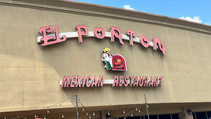 Mexican restaurant near Super 8 by Wyndham Shenandoah