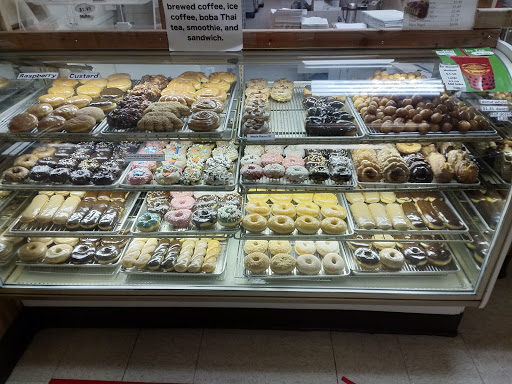 Donut Shop «Honeys Donuts», reviews and photos, 4801 Laguna Blvd # 102, Elk Grove, CA 95758, USA