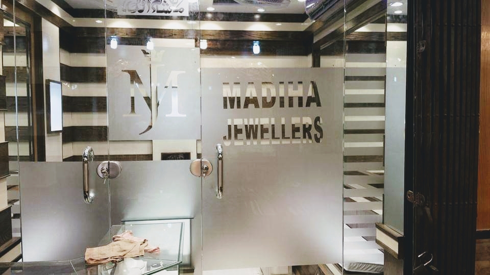Madiha jewellers