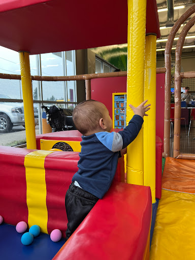 Entertainment and Recreation «Dizzy Castle», reviews and photos, 11606 NE 66th St, Vancouver, WA 98662, USA