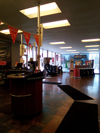 Tire Shop «Firestone Complete Auto Care», reviews and photos, 711 Erie Blvd E, Syracuse, NY 13210, USA