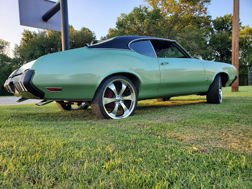 Auto Parts Store «Advance Auto Parts», reviews and photos, 215 E 10th St, Jeffersonville, IN 47130, USA