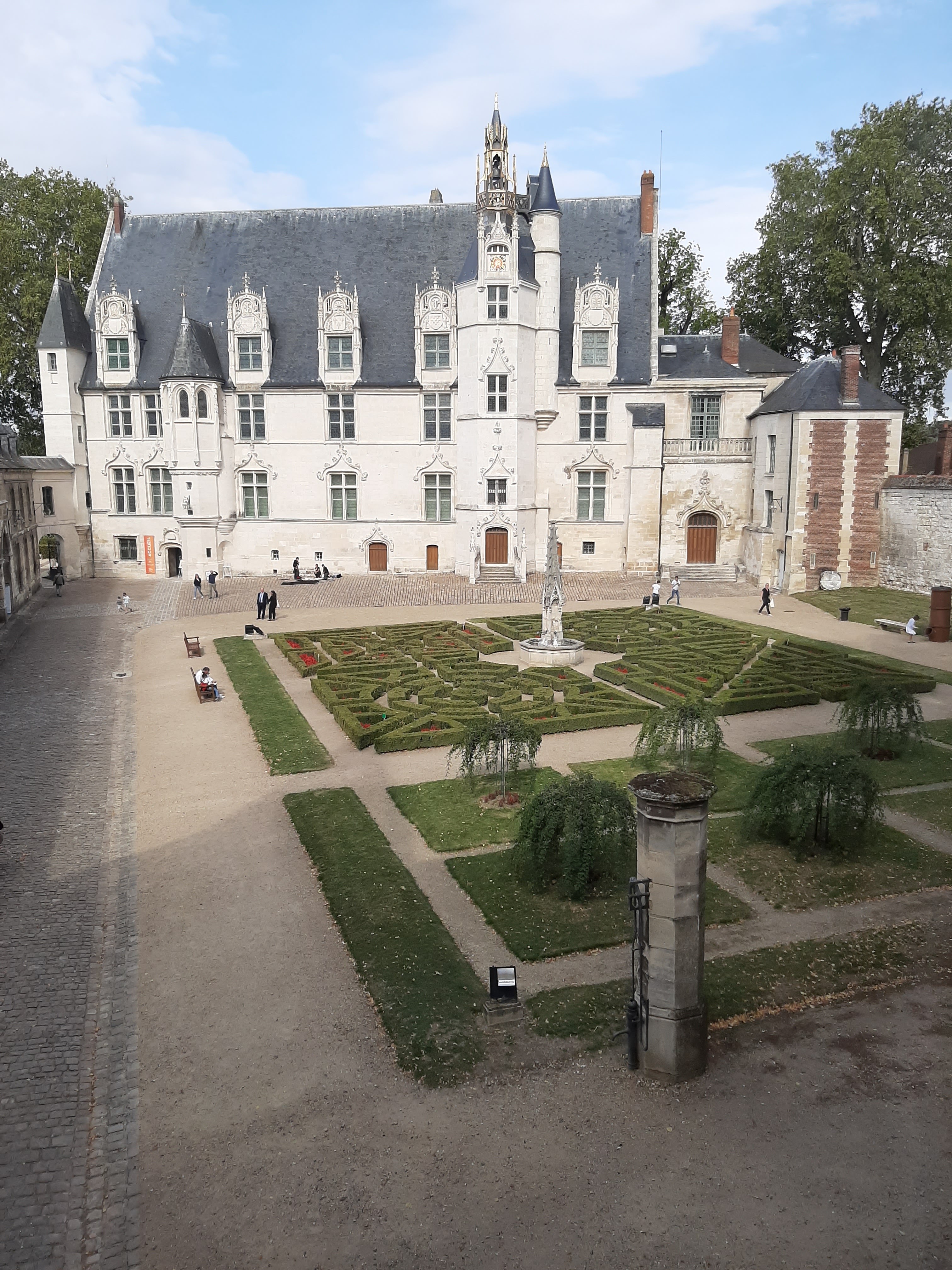 Photo n° 3 de l'avis de Sgt.e fait le 22/09/2019 à 14:39