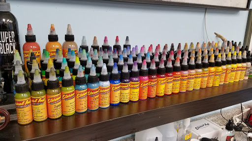 Tattoo Shop «Pinz and Needlez Tattoo», reviews and photos, 1711 Pulaski Hwy, Edgewood, MD 21040, USA