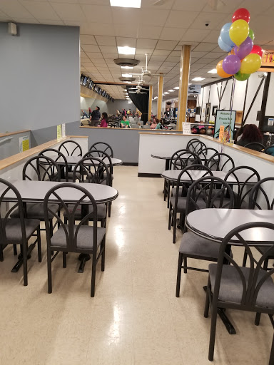 Bowling Alley «Lessard Lanes», reviews and photos, 136 New Britain Ave, Plainville, CT 06062, USA