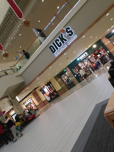 Shopping Mall «Monroeville Mall», reviews and photos, 200 Mall Cir Dr, Monroeville, PA 15146, USA